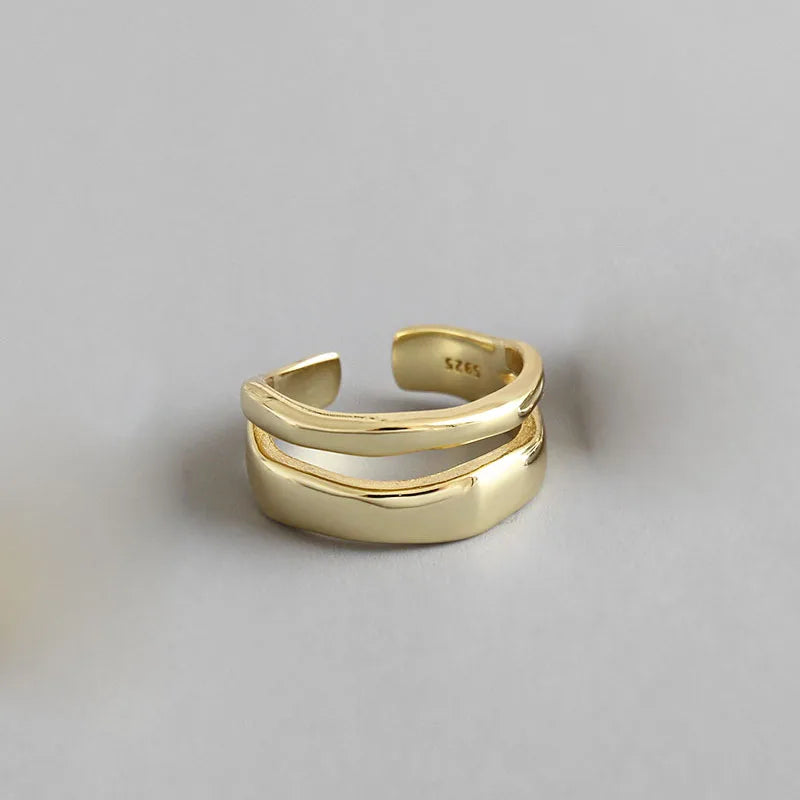 Twist Two Circle Ring