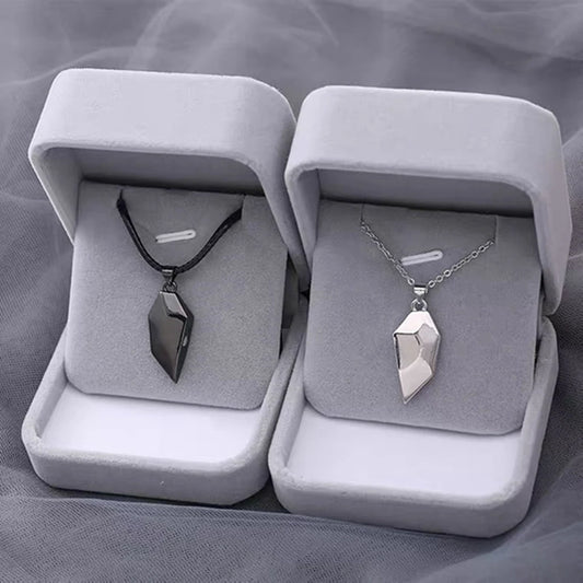 Heart Couple Pendant Necklace