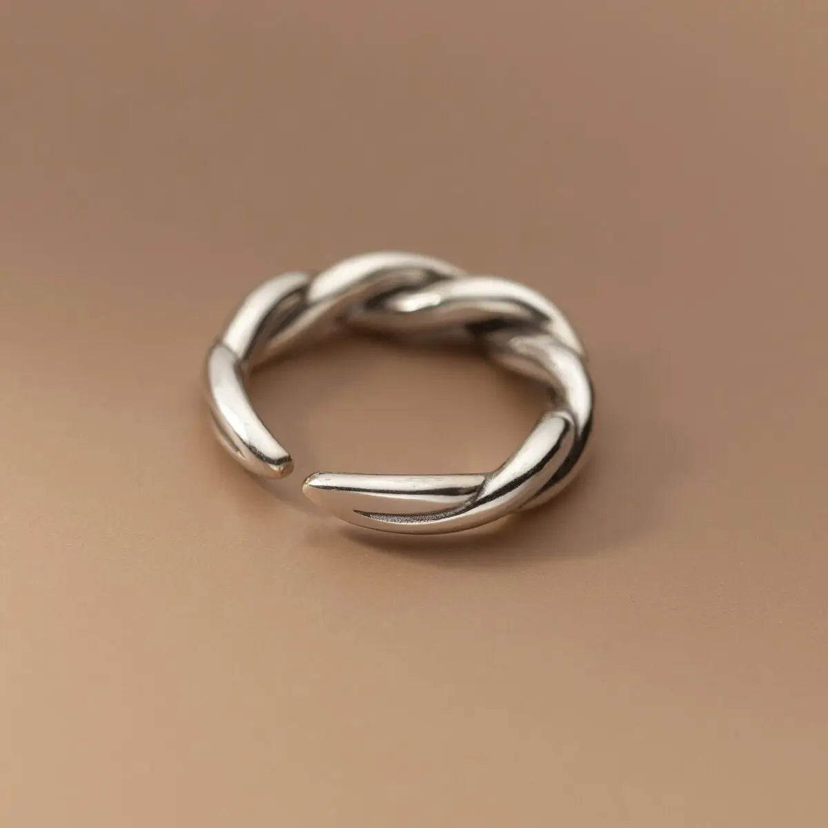 Geometric Interware Ring