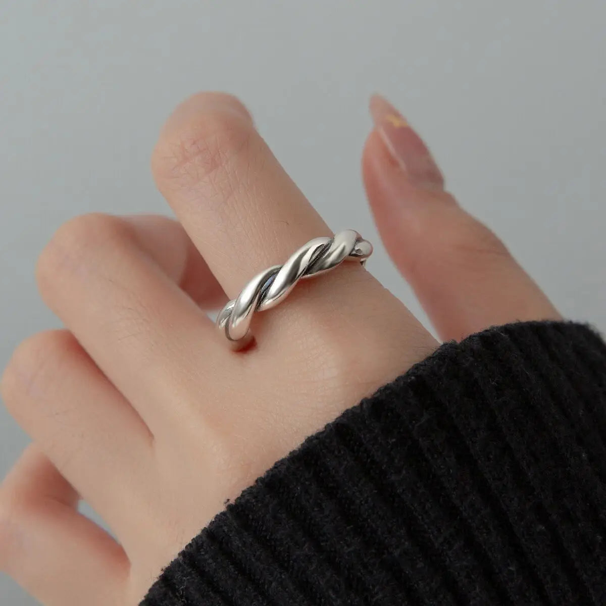 Geometric Interware Ring